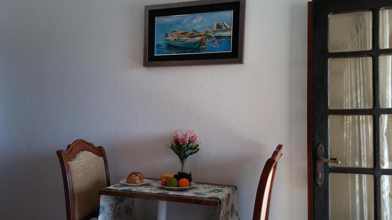 Guest House Villa Castio Petrovac エクステリア 写真